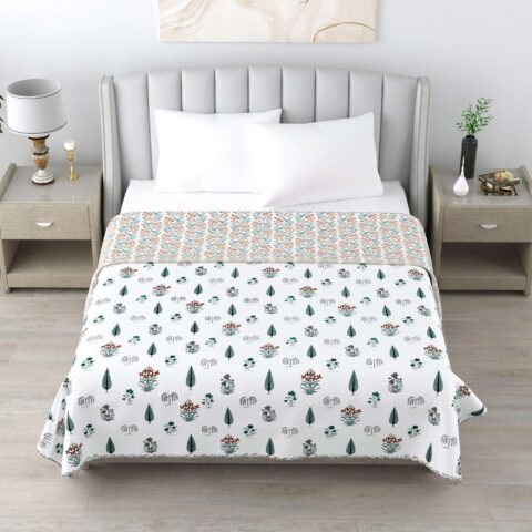Flannel Filling Grey Leaves Double Bed 100% Cotton Dohar or Quilt in 90x100 Inches