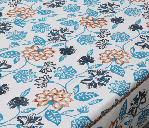 Utsav Catalogue | 70x100 Inches Diwan Size Bedsheet with 2 Pillow Covers | 70 by 100 Diwan Bed Sheet - Image 4