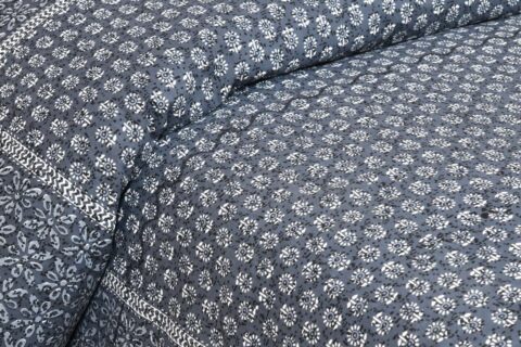 Double Bed Cotton Bedsheet 90x108 Inches + 2 Pillow Covers - Image 2