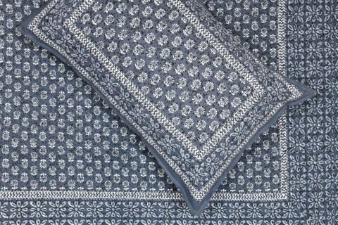 Double Bed Cotton Bedsheet 90x108 Inches + 2 Pillow Covers - Image 4