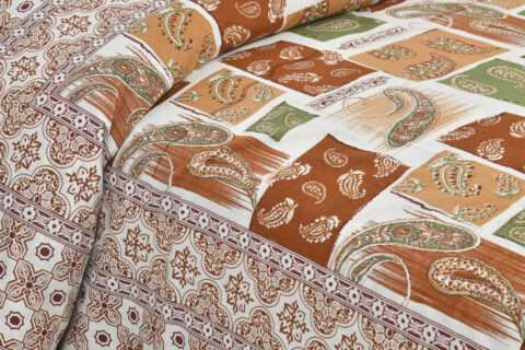 Pure Cotton 108x108 Inches Bedsheet with 2 Pillow Covers - Image 3